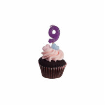 Mini cupcake with number nine candle photo sculptures