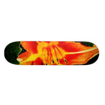 MOM ON BOARD SKATE DECK