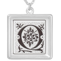 Monogram Necklace with floral and dots - Letter Q