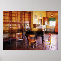 Music - Piano - Ready for Piano Lessons Poster