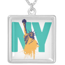 New York Lady Liberty Necklace