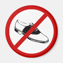 no-shoes fridge magnet