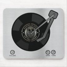 Northern Soul vinyl on turntable Mousepad