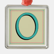 O MONOGRAM LETTER ORNAMENT
