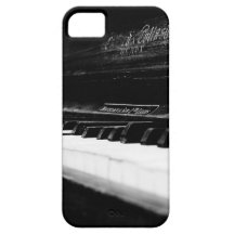 Old Piano iPhone 5 Case