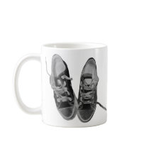 OLD SNEAKERS MUG