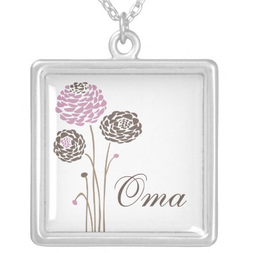 Oma Necklace Stylish Dahlia Flowers