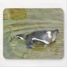 Penguin going swimming mouse pad