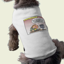 Phone support explaining FAQ pet clothing