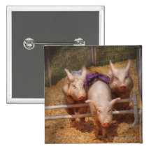 Pig - Getting past hurdles Pinback Button