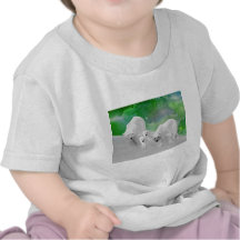 Polar Bears, cubs and northern lights Tshirt