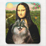 Pomeranian (parti) - Mona Lisa mousepads