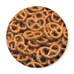 Pretzels magnets