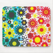 Psychedelic 60s Red Green Flowers Pattern Mousepads