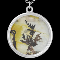 quartz necklaces
