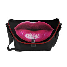 Real lips Rickshaw Messenger Bag