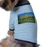 Red Hampton Court, Surrey, England flowers Pet Tee Shirt