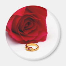 Red Rose & Gold Diamond Ring Magnet