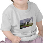 Red Scarborough Civic Centre, Ontario, Canada flow t-shirts