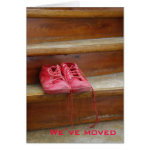 Red shoes we´ve moved cards