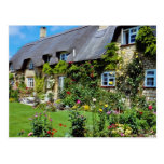 Red Thatched cottage near Gloucester, Cotswolds fl Post Cards