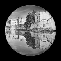 Reflections from a majestic Castle B&W magnets
