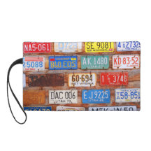 Roadtrip Gear - US License Plate Purse/Wristlet