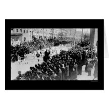 Runners in the Brooklyn Marathon 1909 Greeting Cards
