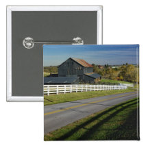 Rural road through Bluegrass region of 2 Pins