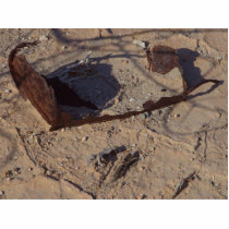 Rusty Cans Desert Sand Cut Outs
