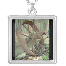 Rusty Old Wheel Pendant