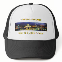 SCENE FROM LONDON ENGLAND (UK) HAT