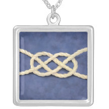 Seamens Knot Necklace