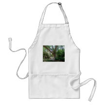 Shady Place to Relax Apron