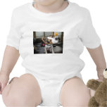 Shake it off beagle tshirt