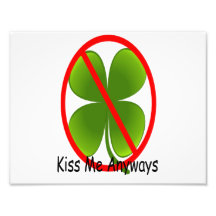 Shamrock Kiss Sign Photographic Print