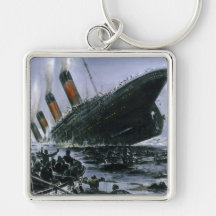 Sinking RMS Titanic Keychain
