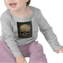 Skull of a witch t-shirts