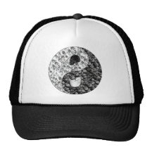 Skull Yin Yang Trucker Hats