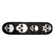 skulls skate board