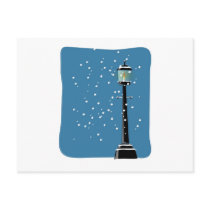 Snow in the Lamplight