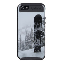 Snowboard In Snow Covers For iPhone 5