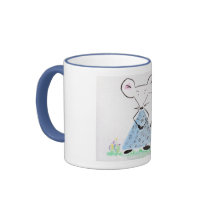 Souricette au printemps tasse