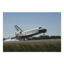 Space shuttle Atlantis touches down 2 Photo