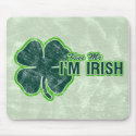 St. Patrick’s ‘Kiss Me’ Shamrock Grunge Mousepad