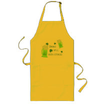 St Patricks Day Drinks Well Apron