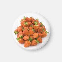 Strawberry Pile Magnet