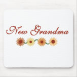 String of Flowers New Grandma mousepads