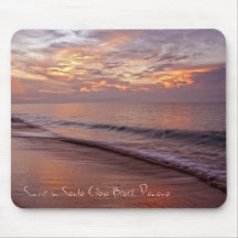 Sunrise in Santa Clara Beach,... Mousepads