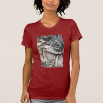 T-Shirt: Advice from a Caterpillar - by Rackham t-shirts